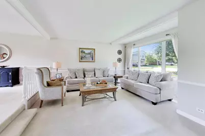 2424 E Miner Street, Arlington Heights, IL 60004 - Photo 3