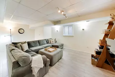 2424 E Miner Street, Arlington Heights, IL 60004 - Photo 23