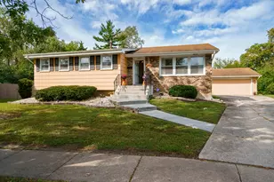 3423 Hickory Ln, Hazel Crest, IL 60429 - Photo 1