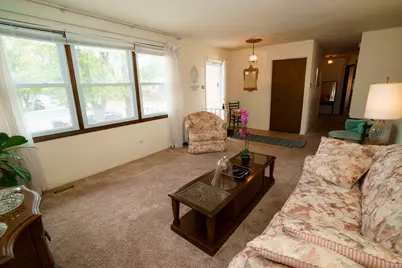 3423 Hickory Lane, Hazel Crest, IL 60429 - Photo 7