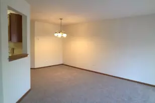 4120 Williamsburg Ct, Glenview, IL 60025 - Photo 5