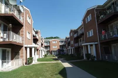 4120 Williamsburg Court #302, Glenview, IL 60025 - Photo 1