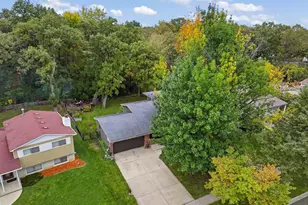 430 Spruce Dr, Schaumburg, IL 60193 - Photo 41