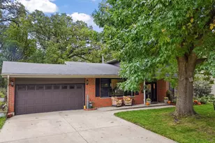 430 Spruce Dr, Schaumburg, IL 60193 - Photo 3
