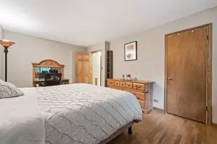 430 Spruce Dr, Schaumburg, IL 60193 - Photo 25