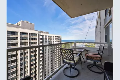 4250 N Marine Drive #2815, Chicago, IL 60613 - Photo 3
