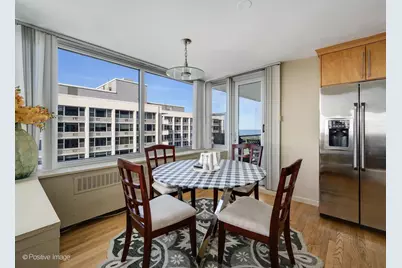4250 N Marine Drive #2815, Chicago, IL 60613 - Photo 11
