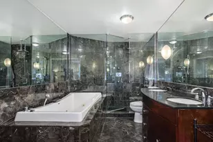 4250 N Marine Dr, Chicago, IL 60613 - Photo 15