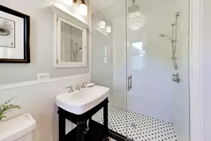 419 Greenwood St, Evanston, IL 60201 - Photo 29