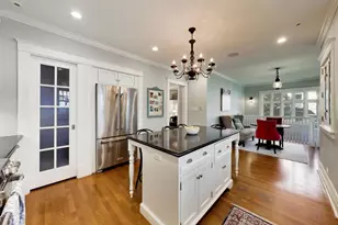 419 Greenwood St, Evanston, IL 60201 - Photo 11