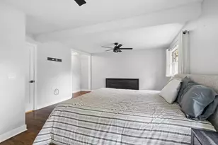 652 S Poplar Ave, Elmhurst, IL 60126 - Photo 13