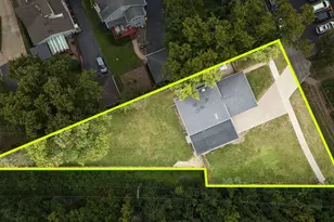 652 S Poplar Ave, Elmhurst, IL 60126 - Photo 5
