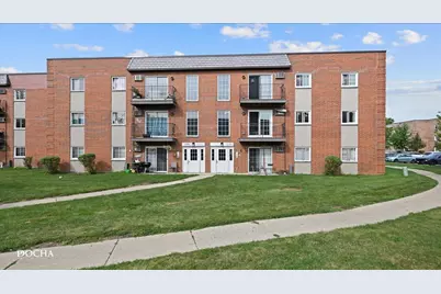 135 W Elk Trail #135, Carol Stream, IL 60188 - Photo 1
