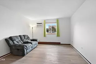 135 W Elk Trail, Carol Stream, IL 60188 - Photo 5