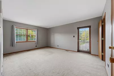 1083 Greenwood Circle, Woodstock, IL 60098 - Photo 17