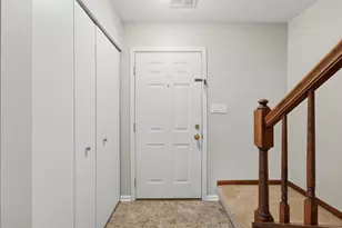 1083 Greenwood Cir, Woodstock, IL 60098 - Photo 29