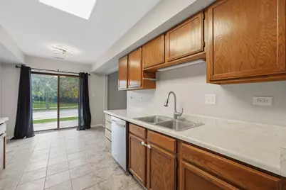 1083 Greenwood Circle, Woodstock, IL 60098 - Photo 19