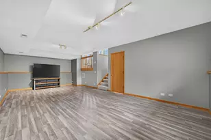 45W169 Hillview Ln, Hampshire, IL 60140 - Photo 41