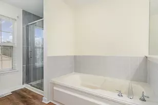 11 Lindsey Ct, Bolingbrook, IL 60440 - Photo 15