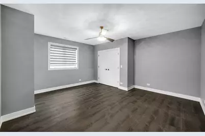 8224 Laramie Avenue, Burbank, IL 60459 - Photo 23