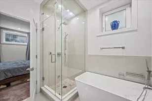1334 W Walton St, Chicago, IL 60642 - Photo 15