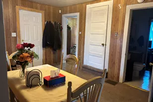 714 S Walnut Ave, Freeport, IL 61032 - Photo 7