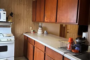 714 S Walnut Ave, Freeport, IL 61032 - Photo 5