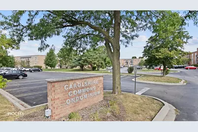135 W Elk Trail #135, Carol Stream, IL 60188 - Photo 3
