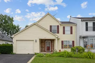 1127 Ashbrook Dr, Mundelein, IL 60060 - Photo 1
