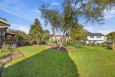 10 Canterbury Court, Streamwood, IL 60107 - Photo 27