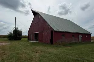 6151 Cunniff Rd, Tampico, IL 61283 - Photo 25