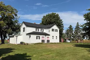 6151 Cunniff Rd, Tampico, IL 61283 - Photo 31