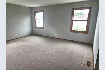 12 Mill Pond Drive, Glendale Heights, IL 60139 - Photo 17