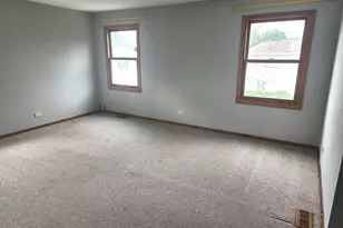 12 Mill Pond Dr, Glendale Heights, IL 60139 - Photo 17