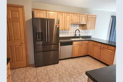 12 Mill Pond Drive, Glendale Heights, IL 60139 - Photo 11