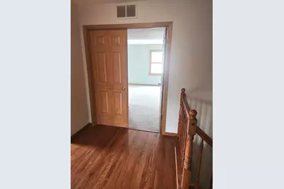 12 Mill Pond Drive, Glendale Heights, IL 60139 - Photo 15