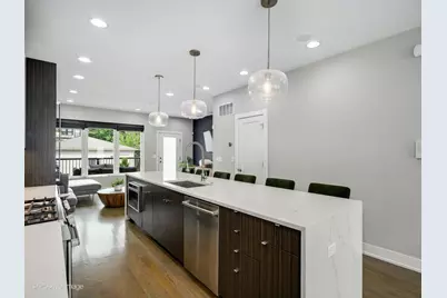 2544 W Warren Boulevard, Chicago, IL 60612 - Photo 5