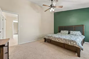 1219 Oak Ridge Dr, Streamwood, IL 60107 - Photo 17