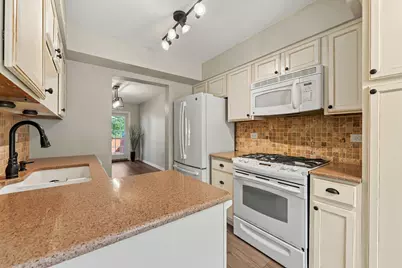 1219 Oak Ridge Drive, Streamwood, IL 60107 - Photo 7