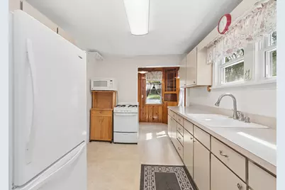 150 E 2nd Avenue, New Lenox, IL 60451 - Photo 5