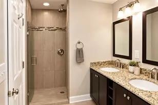 1120 W Grand Ave, Chicago, IL 60642 - Photo 41