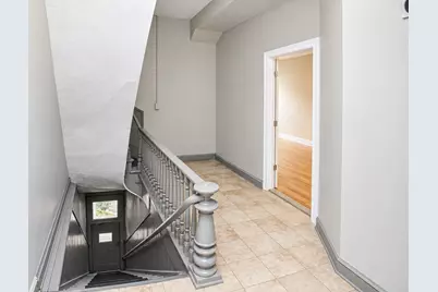 1120 W Grand Avenue #2, Chicago, IL 60642 - Photo 5