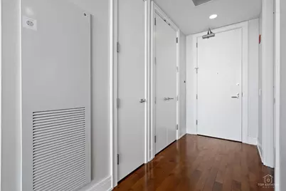 401 N Wabash Avenue #68B, Chicago, IL 60611 - Photo 9