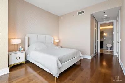 401 N Wabash Avenue #68B, Chicago, IL 60611 - Photo 29