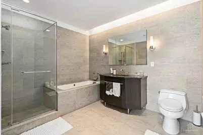 401 N Wabash Avenue #68B, Chicago, IL 60611 - Photo 33