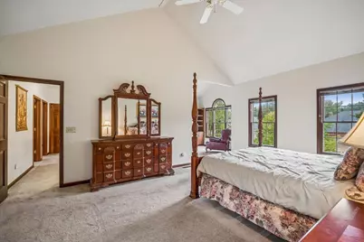 2310 Big Woods Drive, Batavia, IL 60510 - Photo 17