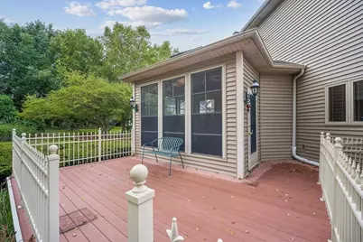 2310 Big Woods Drive, Batavia, IL 60510 - Photo 27