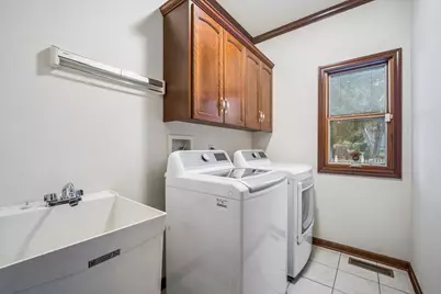 2310 Big Woods Drive, Batavia, IL 60510 - Photo 15