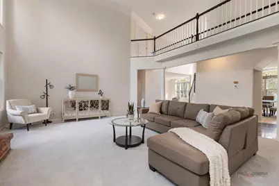 818 W Lukas Avenue, Palatine, IL 60067 - Photo 9