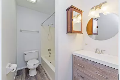 1464 Stonebridge Circle #E3, Wheaton, IL 60189 - Photo 7